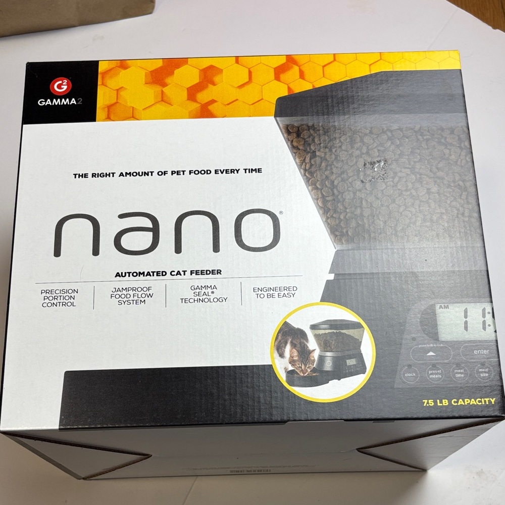 Gamma2 Nano Programmable Automatic Cat and Dog Pet Feeder, Holds 7.5 Pounds